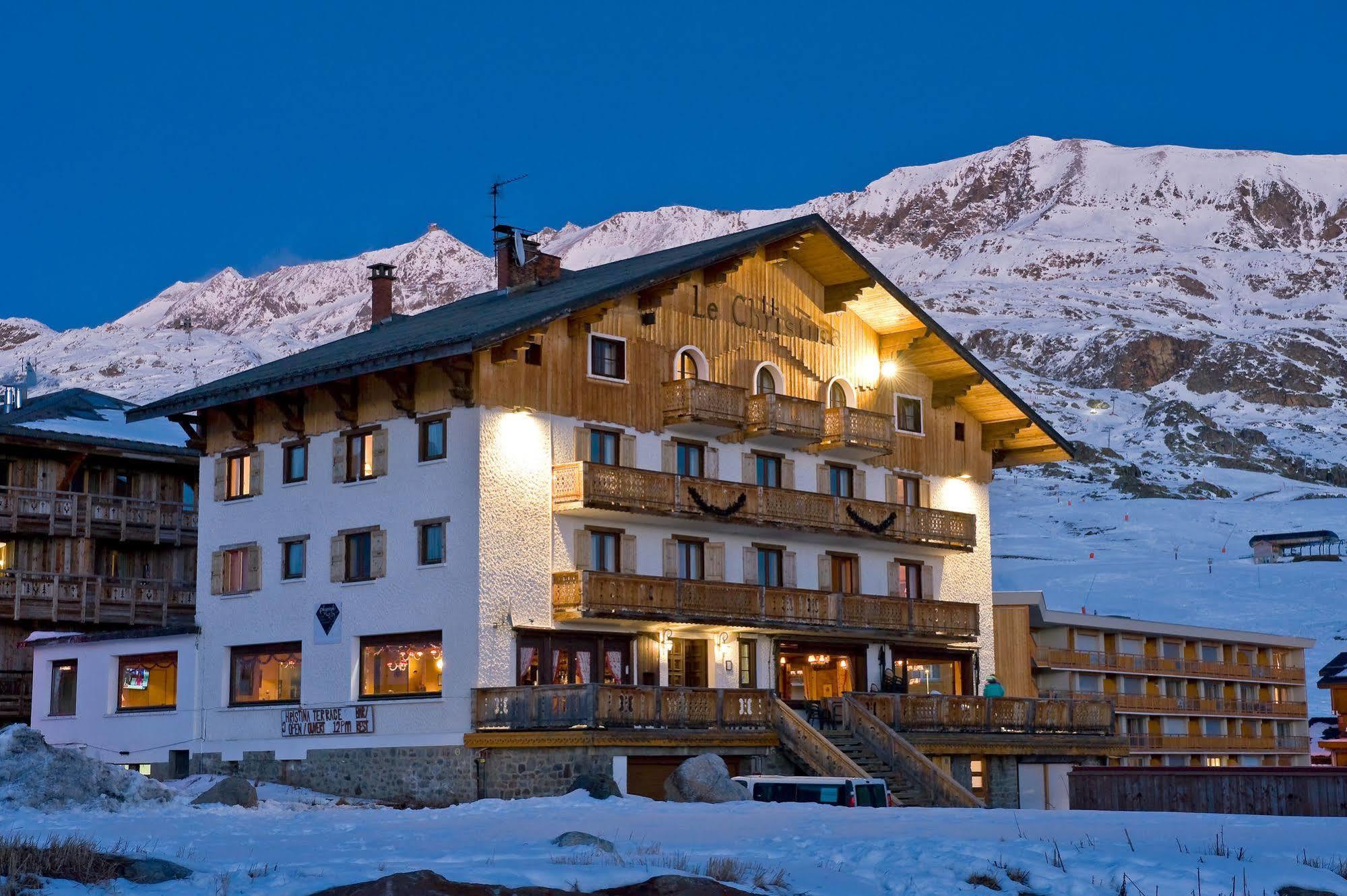 Madame Vacances Hotel Le Christina Alpe d'Huez Exterior photo